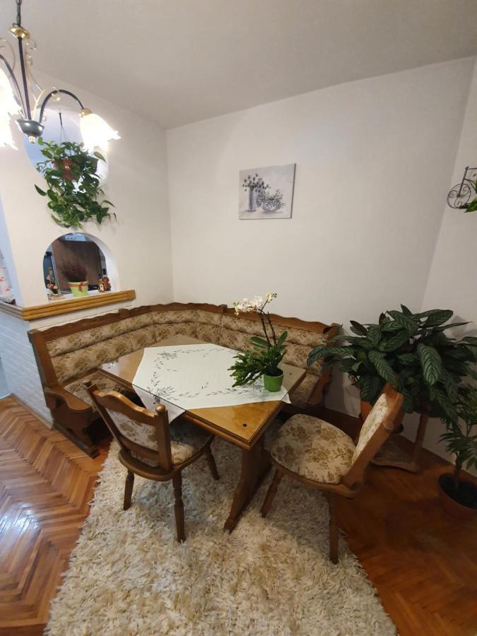 Apartman Noa Knin Exterior foto
